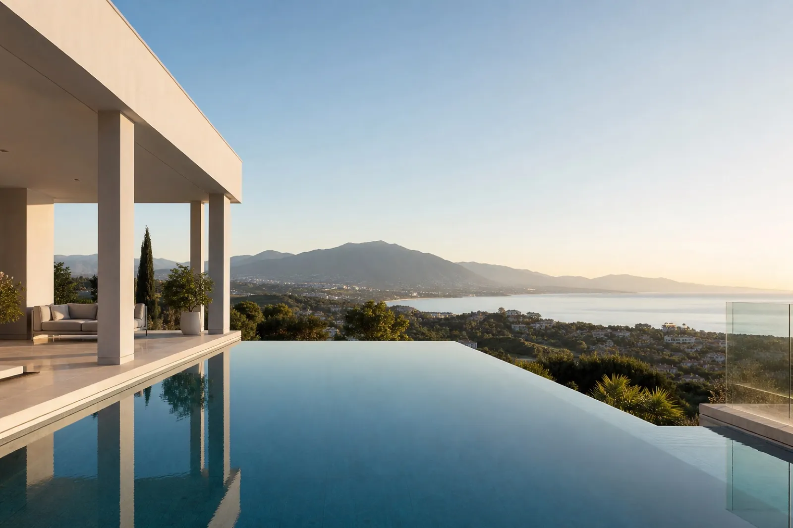 Luxury villa in Benahavís — photo 1