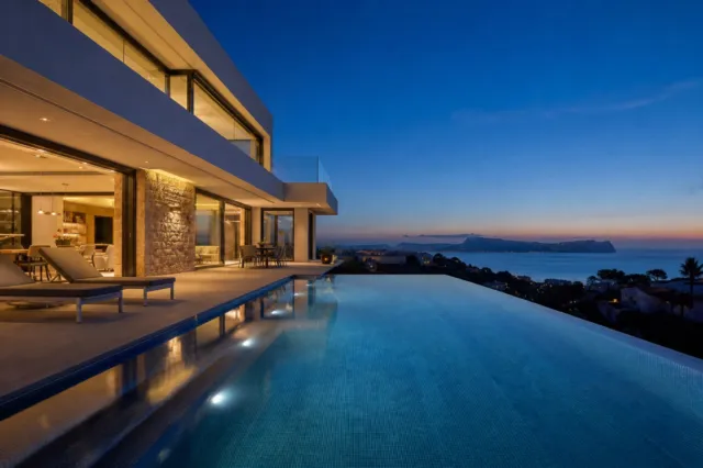 Villa en construcción con vistas al mar en Estepona — عکس 5