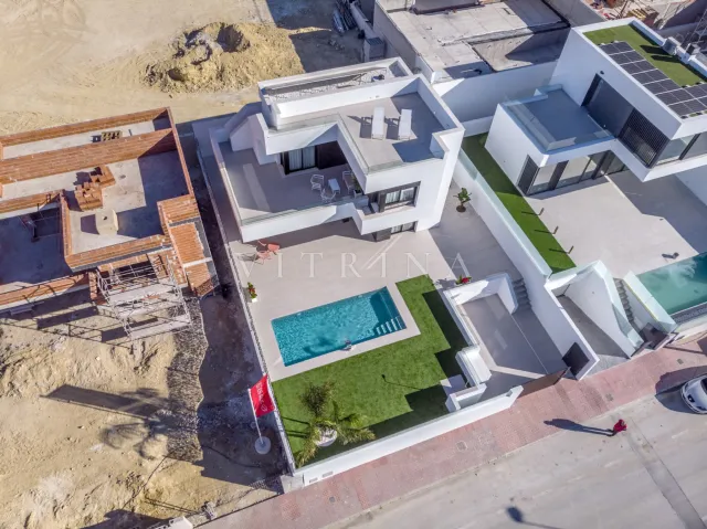 AGATHA VILLAS ROJALES