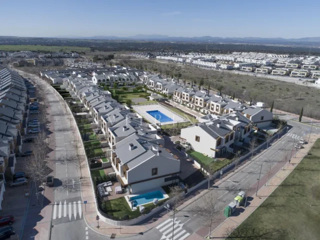 Villas del Mirabal 3